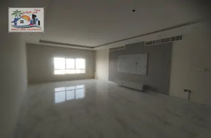 Apartment - 3 Bedrooms - 3 Bathrooms for rent in Ajman Corniche Residences - Ajman Corniche Road - Ajman