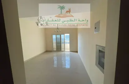 Apartment - 2 Bedrooms - 2 Bathrooms for rent in Al Marzouqi Tower A - Al Marzouqi Towers - Al Qasimia - Sharjah