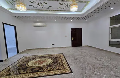 Apartment - 1 Bathroom for rent in Baniyas - Abu Dhabi