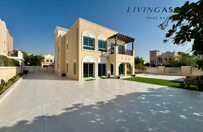 Villa - 2 Bedrooms - 3 Bathrooms for rent in District 8J - Jumeirah Village Triangle - Dubai