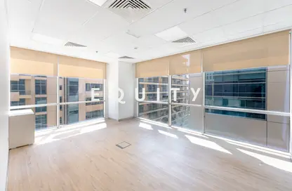 Office Space - Studio for sale in Bay Square Building 6 - Bay Square - Business Bay - Dubai