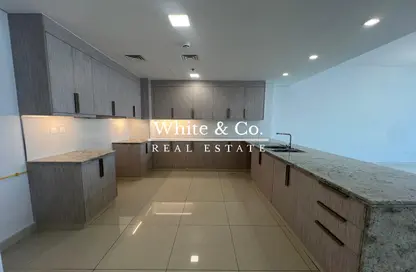 Apartment - 3 Bedrooms - 5 Bathrooms for rent in Topaz Avenue - Al Furjan - Dubai