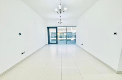 Apartment - 1 Bedroom - 2 Bathrooms for rent in Jumeirah Garden City - Al Satwa - Dubai