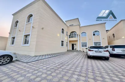 Apartment - 3 Bedrooms - 2 Bathrooms for rent in Madinat Al Riyad - Abu Dhabi