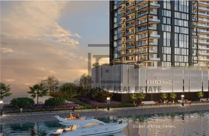 Apartment - 3 Bedrooms - 3 Bathrooms for sale in The Crestmark - Business Bay - Dubai