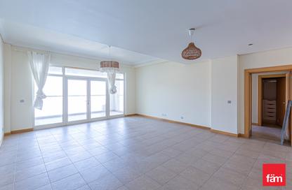 Apartment - 1 Bedroom - 2 Bathrooms for rent in Al Haseer - Shoreline Apartments - Palm Jumeirah - Dubai