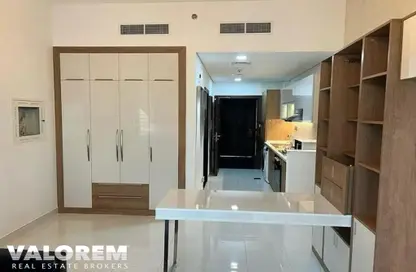 Apartment - 1 Bathroom for rent in Resortz by Danube - Arjan - Dubai