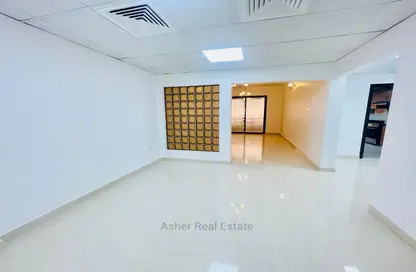 Apartment - 1 Bedroom - 2 Bathrooms for rent in White Swan Building - Sheikh Zayed Road - Dubai