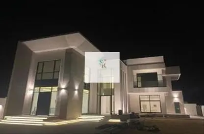 Villa - 6 Bedrooms for rent in Al Aweer 1 - Al Aweer - Dubai