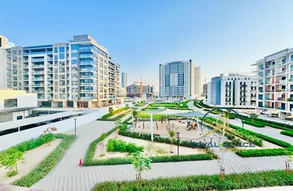 Apartment - 2 Bedrooms - 3 Bathrooms for rent in La Fontana - Arjan - Dubai