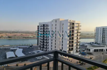 Apartment - 3 Bedrooms - 3 Bathrooms for rent in Waters Edge - Yas Island - Abu Dhabi