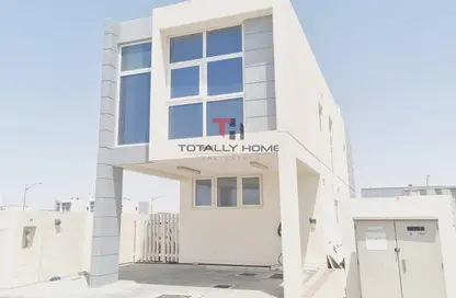 Villa - 3 Bedrooms - 5 Bathrooms for sale in Madinat Hind - Mulberry - Damac Hills 2 - Dubai