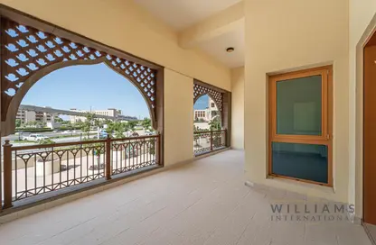 Apartment - 2 Bedrooms - 2 Bathrooms for sale in Marina Residences 4 - Marina Residences - Palm Jumeirah - Dubai