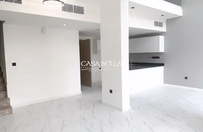 Townhouse - 2 Bedrooms - 4 Bathrooms for rent in Rukan 3 - Dubai Land - Dubai