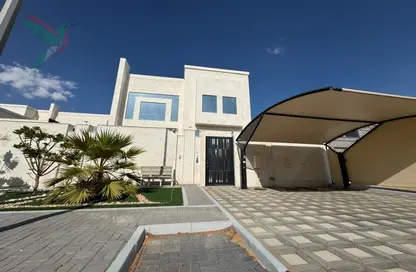 Villa - 3 Bedrooms - 6 Bathrooms for rent in Ramlat Zakher - Zakher - Al Ain