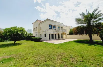 Villa - 2 Bedrooms - 4 Bathrooms for rent in District 8P - Jumeirah Village Triangle - Dubai