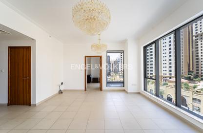 Apartment - 1 Bedroom - 2 Bathrooms for rent in Shemara Tower - Marina Promenade - Dubai Marina - Dubai