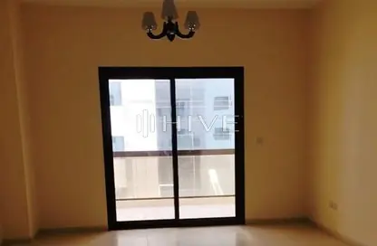 Apartment - 3 Bedrooms - 3 Bathrooms for rent in Silicon Gates 3 - Silicon Gates - Dubai Silicon Oasis - Dubai