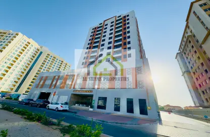 Apartment - 1 Bedroom - 2 Bathrooms for sale in Etlala Residence - Dubai Residence Complex - Dubai