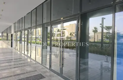 Retail - Studio for rent in Azizi Riviera 44 - Meydan One - Meydan - Dubai