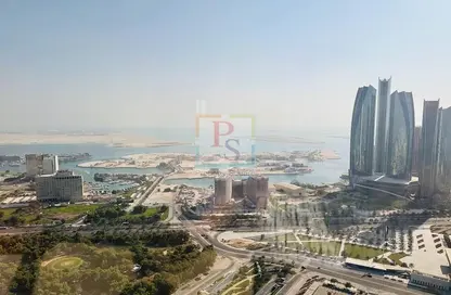 Apartment - 4 Bedrooms - 5 Bathrooms for rent in Nation Towers - Corniche Road - Abu Dhabi