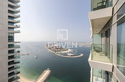 Apartment - 2 Bedrooms - 2 Bathrooms for sale in Beach Vista - EMAAR Beachfront - Dubai Harbour - Dubai