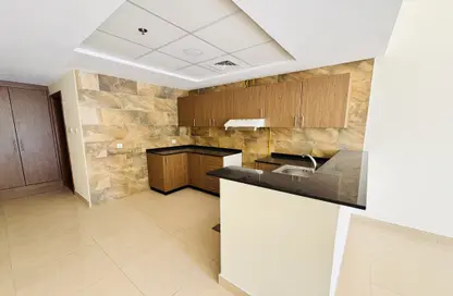 Apartment - 1 Bathroom for rent in 4Direction Residence 1 - Dubai Land Residence Complex - Dubai