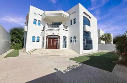 Villa - 4 Bedrooms - 5 Bathrooms for rent in Umm Suqeim 2 Villas - Umm Suqeim 2 - Umm Suqeim - Dubai