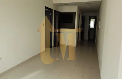 Apartment - 1 Bedroom - 2 Bathrooms for sale in Mazaya 28 - Queue Point - Dubai Land - Dubai