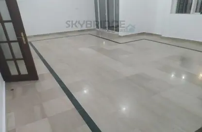 Apartment - 3 Bedrooms - 1 Bathroom for rent in Al Manaseer - Abu Dhabi