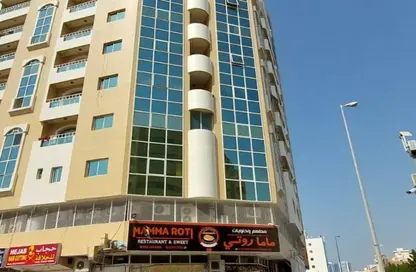 Apartment - 2 Bedrooms - 2 Bathrooms for rent in Al Rumailah building - Al Rumailah 2 - Al Rumaila - Ajman