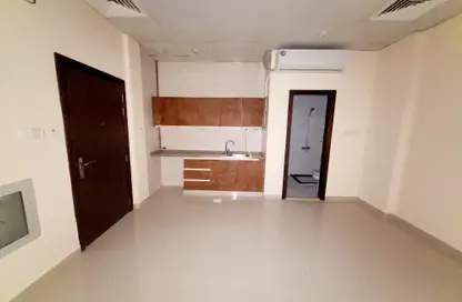 Apartment - 1 Bedroom - 1 Bathroom for rent in Fire Station Road - Muwaileh - Sharjah