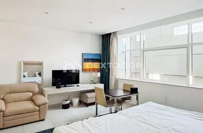 Apartment - 1 Bathroom for sale in The Cosmopolitan - Business Bay - Dubai