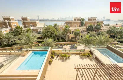 Apartment - 2 Bedrooms - 4 Bathrooms for sale in Balqis Residence - Kingdom of Sheba - Palm Jumeirah - Dubai