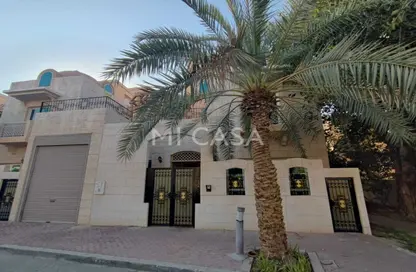 Villa - 3 Bedrooms - 3 Bathrooms for rent in Mushrif Gardens - Al Mushrif - Abu Dhabi