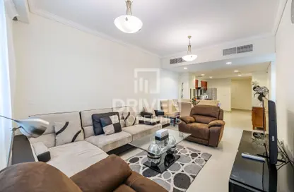 Apartment - 3 Bedrooms - 4 Bathrooms for rent in Ocean Heights - Dubai Marina - Dubai