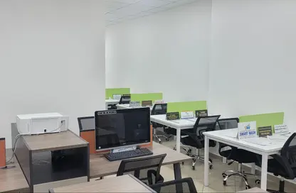 Co-working space - Studio - 1 Bathroom for rent in Ajman Boulevard - Ajman Uptown - Ajman