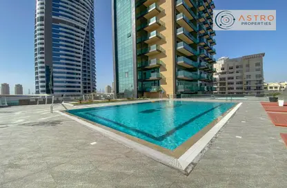 Apartment - 1 Bathroom for rent in The Square Tower - Jumeirah Village Circle - Dubai