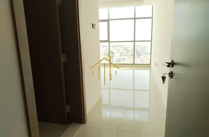 Apartment - 2 Bedrooms - 3 Bathrooms for rent in Gulfa Towers - Al Rashidiya 1 - Al Rashidiya - Ajman