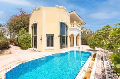 Villa - 4 Bedrooms - 5 Bathrooms for rent in Garden Homes Frond B - Garden Homes - Palm Jumeirah - Dubai