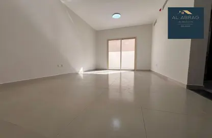 Apartment - 1 Bathroom for rent in C233 Building - Mohamed Bin Zayed City - Abu Dhabi