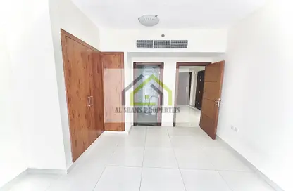 Apartment - 1 Bedroom - 2 Bathrooms for rent in Muwaileh 29 Building - Muwaileh - Sharjah