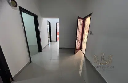 Apartment - 2 Bedrooms - 1 Bathroom for rent in Khalifa City A Villas - Khalifa City A - Khalifa City - Abu Dhabi