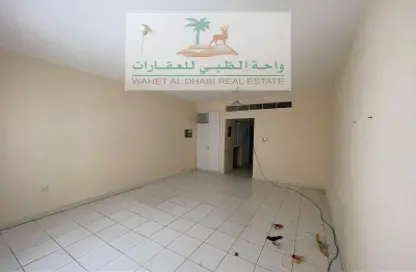 Apartment - 2 Bathrooms for rent in Manazil Tower 2 - Al Taawun Street - Al Taawun - Sharjah