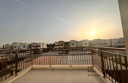 Apartment - 2 Bedrooms - 2 Bathrooms for sale in Urbana Stacked House Block 17 - EMAAR South - Dubai South (Dubai World Central) - Dubai