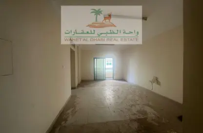 Apartment - 2 Bedrooms - 2 Bathrooms for rent in Qasimia 13 building - Al Nad - Al Qasimia - Sharjah