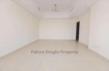 Apartment - 3 Bedrooms - 4 Bathrooms for rent in Sarab Tower - Al Khan - Sharjah