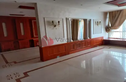 Penthouse - 5 Bedrooms - 6 Bathrooms for sale in Beach Tower 1 - Al Khan Lagoon - Al Khan - Sharjah