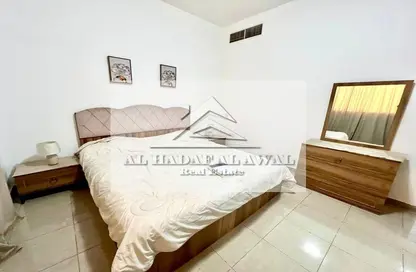 Apartment - 2 Bedrooms - 2 Bathrooms for rent in Rose Tower - Al Khan - Sharjah