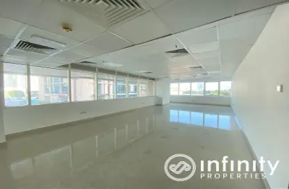 Office Space - Studio for sale in One Lake Plaza - JLT Cluster T - Jumeirah Lake Towers - Dubai